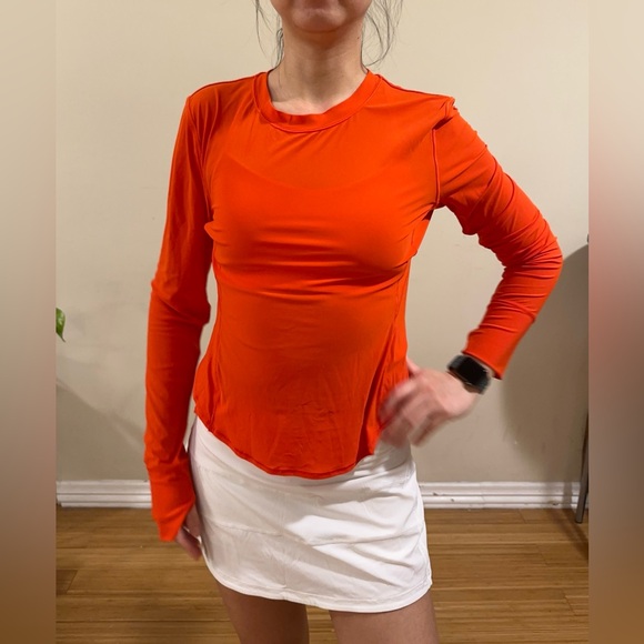 Lululemon UV Protection Fold-Over Running Long-Sleeve Shirt Solar Orange - Picture 4 of 8